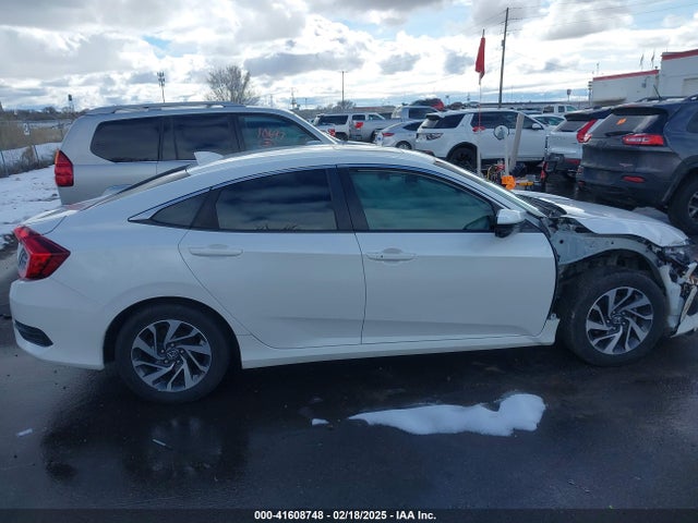 Honda CIVIC EX 2018 19XFC2F7XJE038930 Image 13