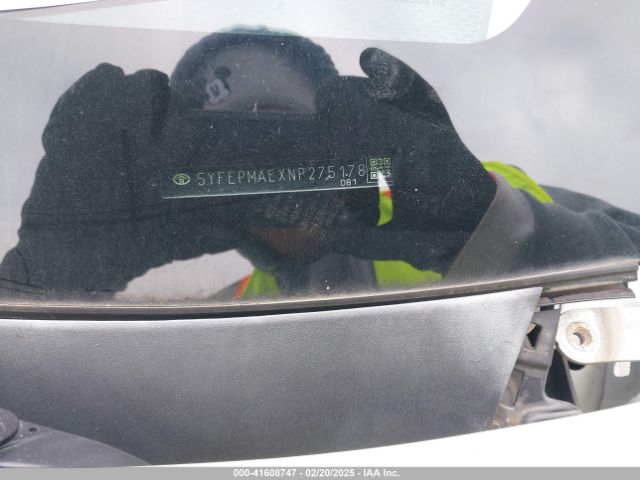 5YFEPMAEXNP275178 Toyota COROLLA LE