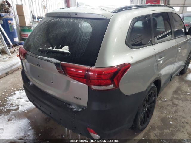 JA4AD3A39LZ043104 Mitsubishi Outlander Le 2.4