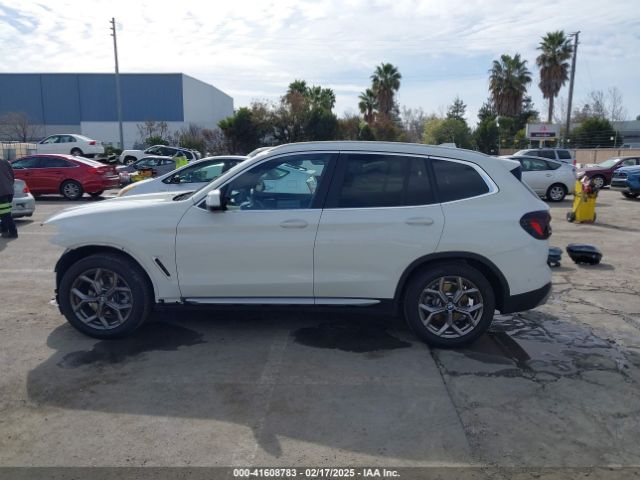 WBX57DP08RN319406 BMW X3 Xdrive30i