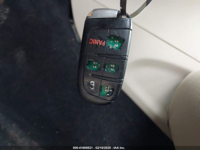 1C4RJEAG5EC424244 Jeep Grand Cherokee Laredo