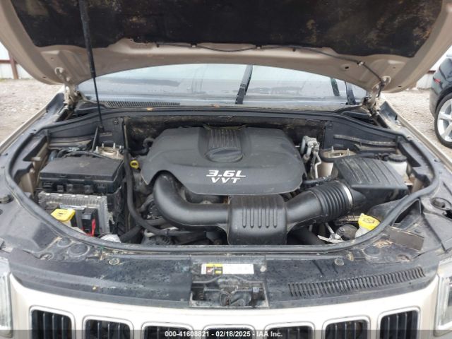 1C4RJEAG5EC424244 Jeep Grand Cherokee Laredo