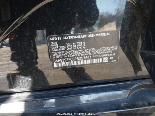 3MW39FF08P8D57694 BMW 3 Series 330e