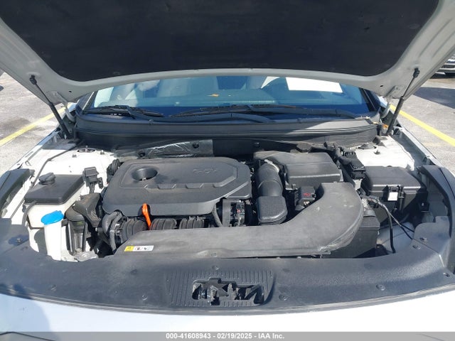 5NPE24AFXFH107806 Hyundai SONATA SE