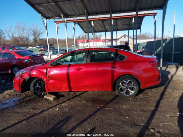 3KPF24AD0ME351730 KIA Forte Lxs