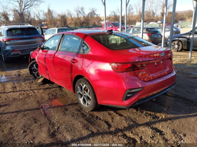 3KPF24AD0ME351730 KIA Forte Lxs