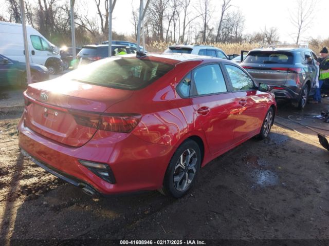 3KPF24AD0ME351730 KIA Forte Lxs