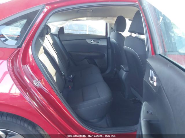 3KPF24AD0ME351730 KIA Forte Lxs