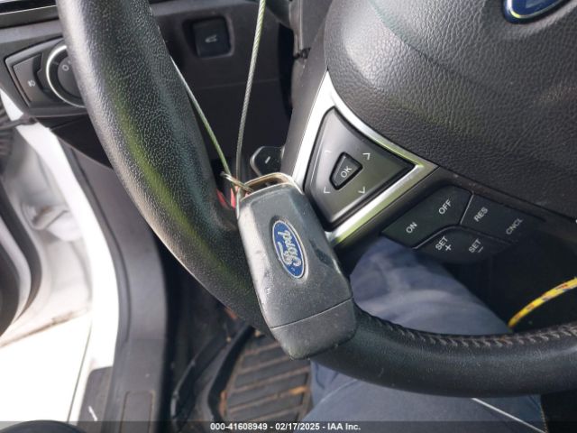 3FA6P0H95GR366111 Ford FUSION SE