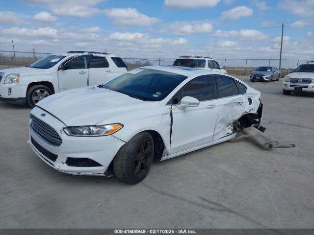 3FA6P0H95GR366111 Ford FUSION SE
