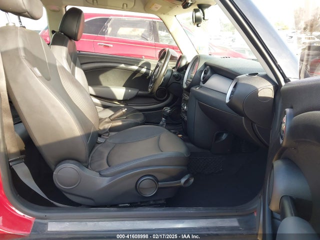 2012 MINI COOPER WMWSU3C55CT541177 Photo 4
