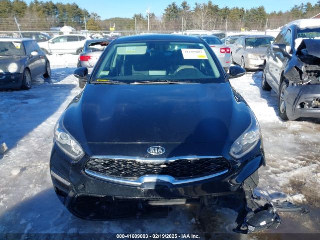 3KPF54AD8KE117985 KIA FORTE EX