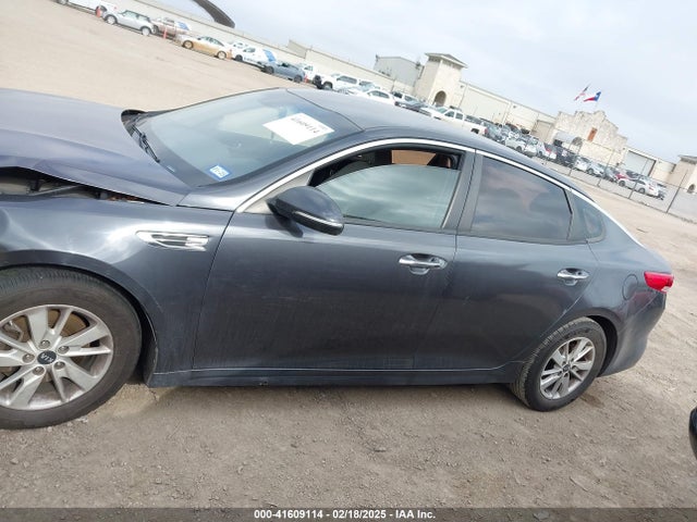 KIA Optima Lx 2017 5XXGT4L3XHG150212 Image 14