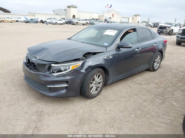 KIA Optima Lx 2017 5XXGT4L3XHG150212 Image 2