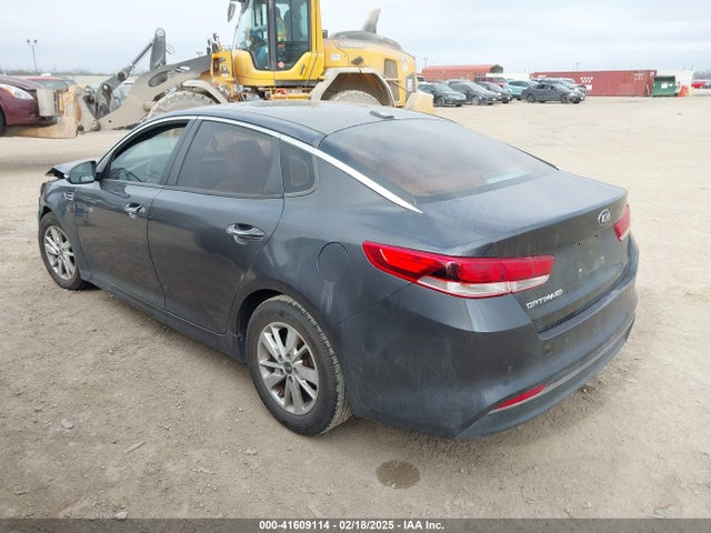 KIA Optima Lx 2017 5XXGT4L3XHG150212 Image 3
