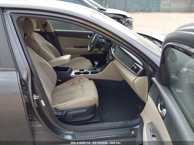 KIA Optima Lx 2017 5XXGT4L3XHG150212 Image 5