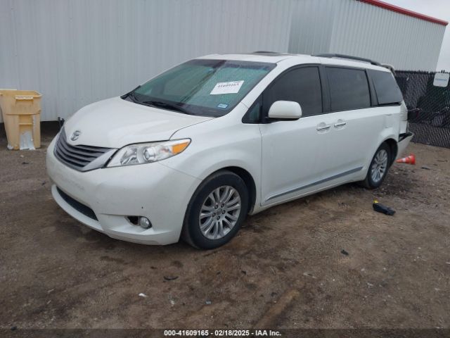 5TDYK3DC2GS726677 Toyota Sienna Xle Premium 8 Passenger