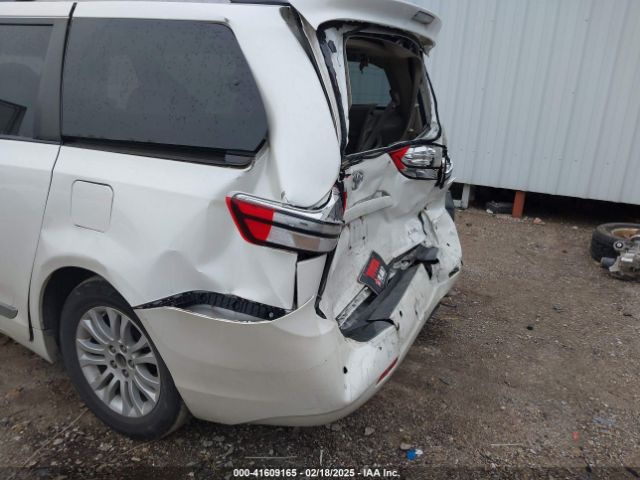 5TDYK3DC2GS726677 Toyota Sienna Xle Premium 8 Passenger