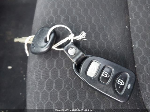KMHD84LF9LU024355 Hyundai ELANTRA SEL