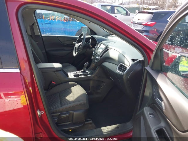 2GNAXSEV0J6223509 Chevrolet EQUINOX LT