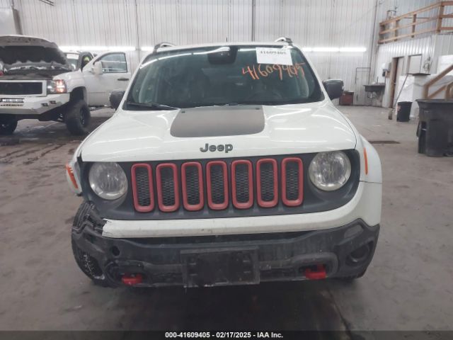 ZACCJBCB2JPH68075 Jeep Renegade Trailhawk 4x4