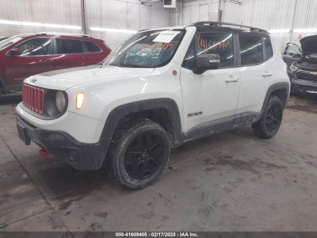 ZACCJBCB2JPH68075 Jeep Renegade Trailhawk 4x4