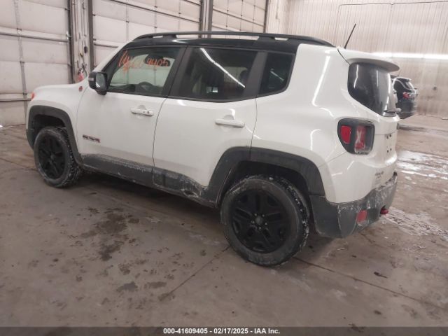 ZACCJBCB2JPH68075 Jeep Renegade Trailhawk 4x4