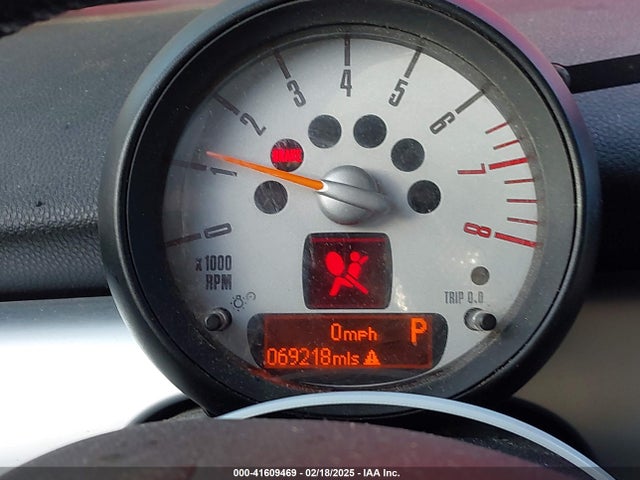 2013 MINI CLUBMAN WMWZG3C55DT576194 Photo 6