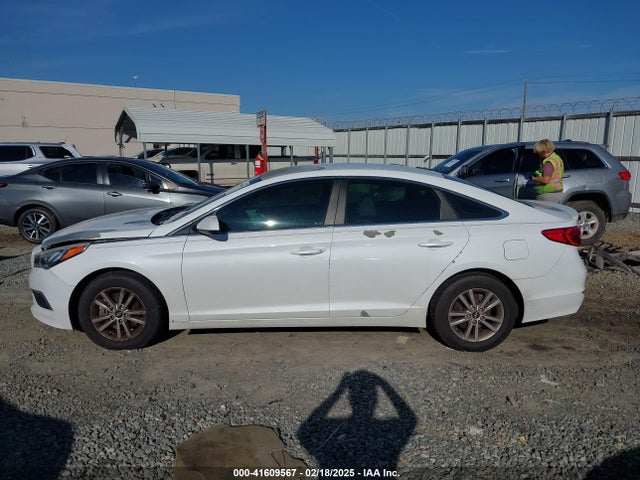 5NPE24AF9HH585587 Hyundai Sonata
