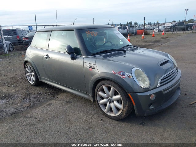 2003 MINI COOPER S WMWRE33433TD69530 Photo 0