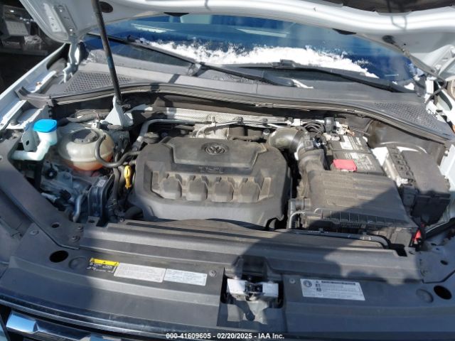 3VV2B7AX8JM188208 Volkswagen Tiguan 2.0t Se/2.0t Sel
