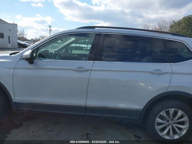 3VV2B7AX8JM188208 Volkswagen Tiguan 2.0t Se/2.0t Sel