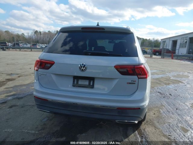 3VV2B7AX8JM188208 Volkswagen Tiguan 2.0t Se/2.0t Sel
