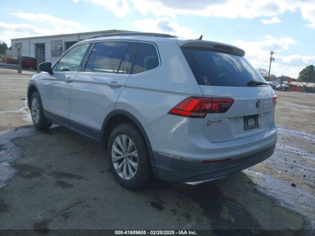 3VV2B7AX8JM188208 Volkswagen Tiguan 2.0t Se/2.0t Sel