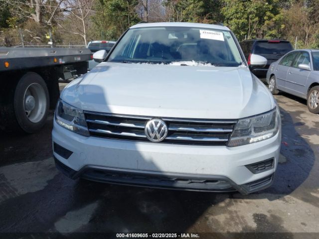 3VV2B7AX8JM188208 Volkswagen Tiguan 2.0t Se/2.0t Sel