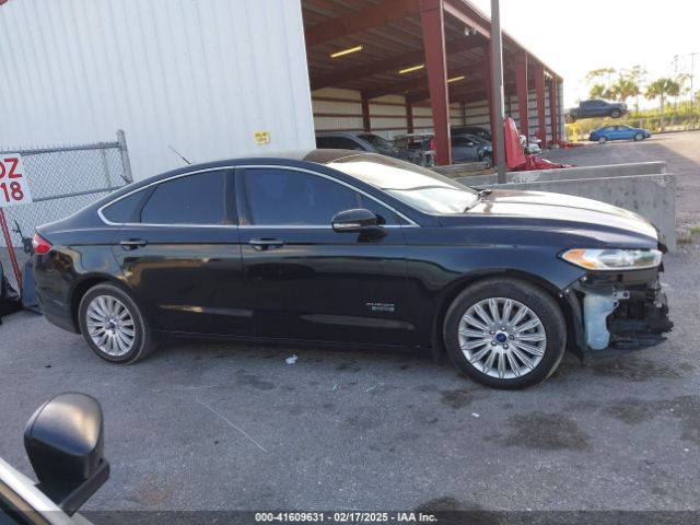 3FA6P0PU2GR295679 Ford Fusion Energi Se Luxury