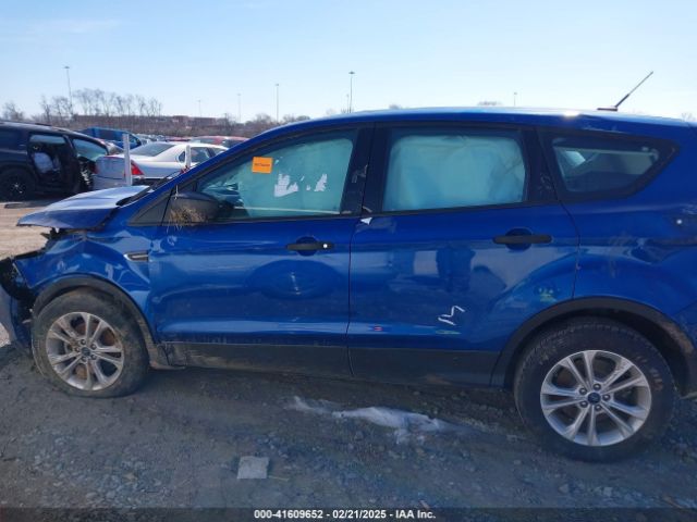 1FMCU0F7XKUC45689 Ford ESCAPE S