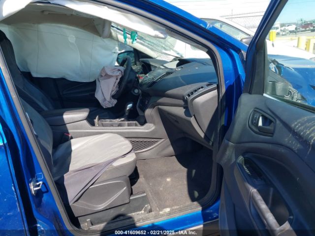 1FMCU0F7XKUC45689 Ford ESCAPE S