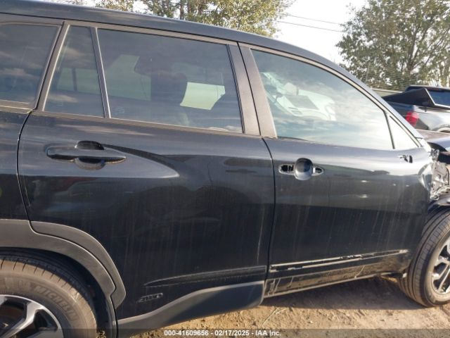 7MUFBABG8RV060709 Toyota Corolla Cross Hybrid S