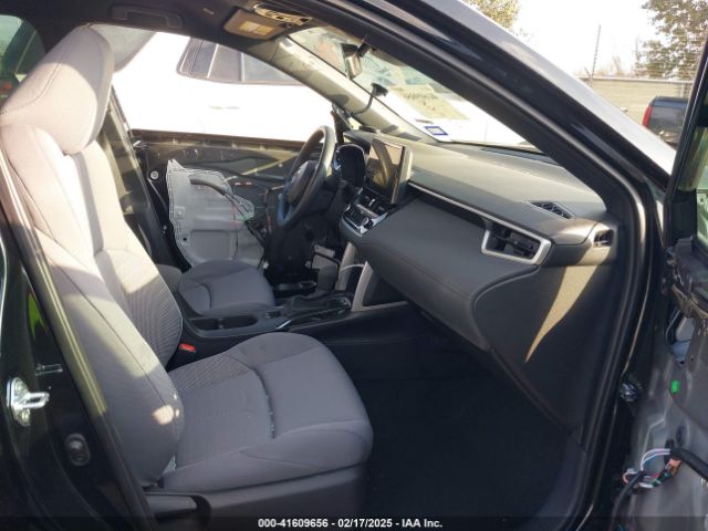7MUFBABG8RV060709 Toyota Corolla Cross Hybrid S