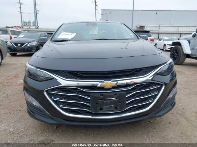 1G1ZD5ST6PF236863 Chevrolet Malibu Fwd 1lt