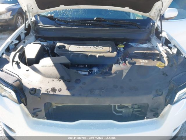 1C4PJLLB7KD178350 Jeep Cherokee Latitude Plus Fwd