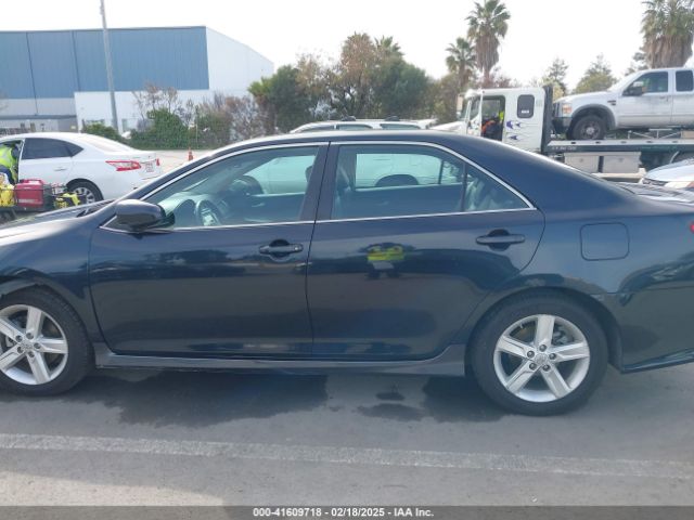 4T1BF1FK4EU730673 Toyota CAMRY SE