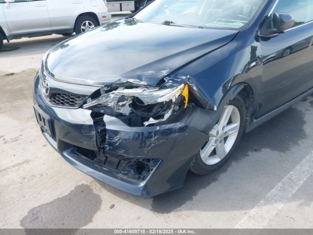 4T1BF1FK4EU730673 Toyota CAMRY SE