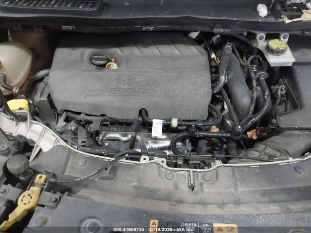 1FMCU0HD3JUA08544 Ford ESCAPE SEL