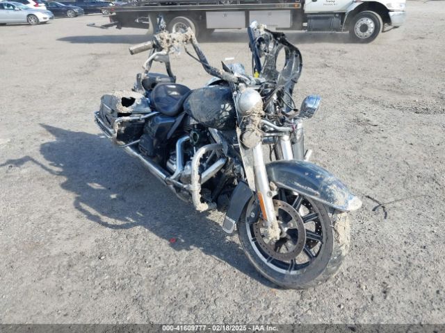 2015 HARLEY-DAVIDSON FLHR 1HD1FBM18FB607101