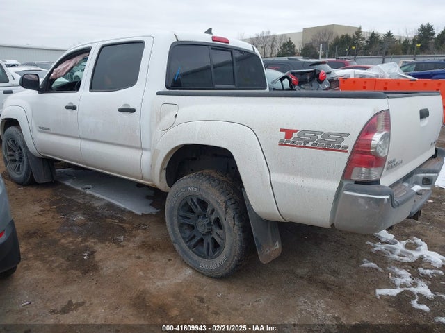 5TFLU4EN5FX118378 Toyota Tacoma Base V6