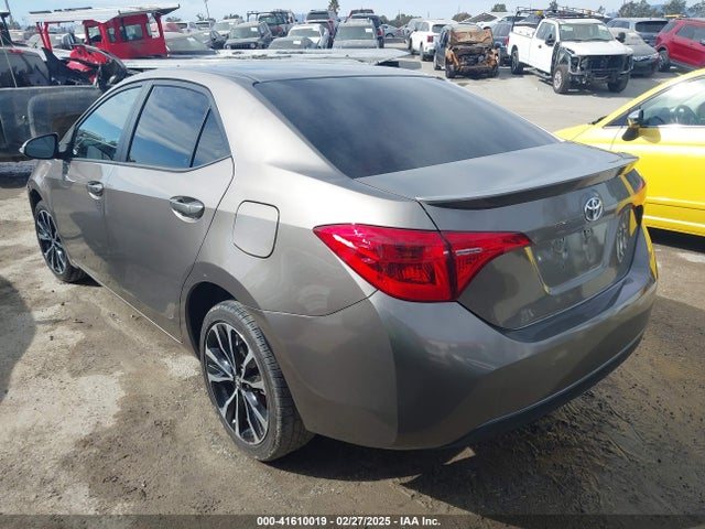 5YFBURHE5HP730912 Toyota COROLLA SE
