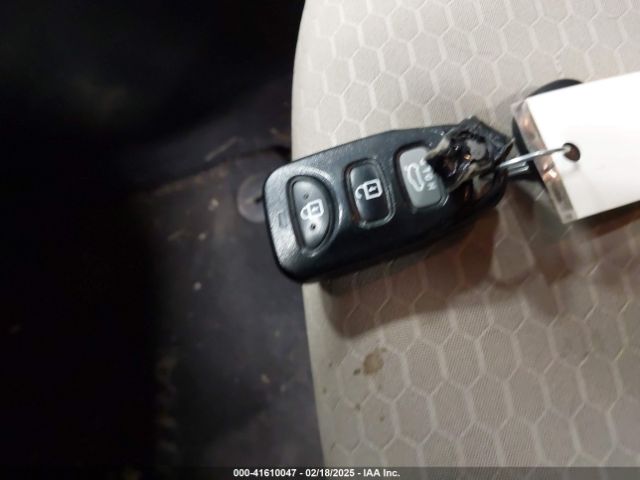 5NPD74LF3LH614939 Hyundai ELANTRA SE
