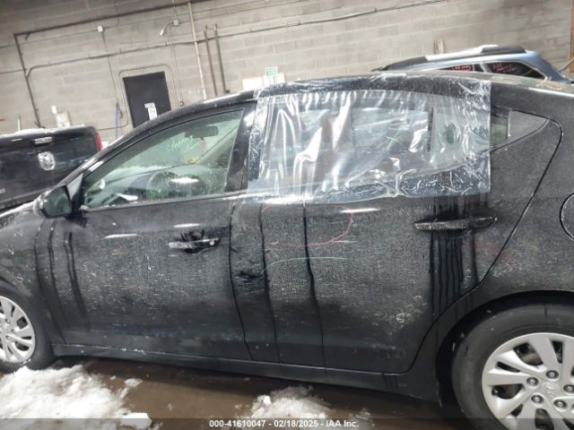 5NPD74LF3LH614939 Hyundai ELANTRA SE
